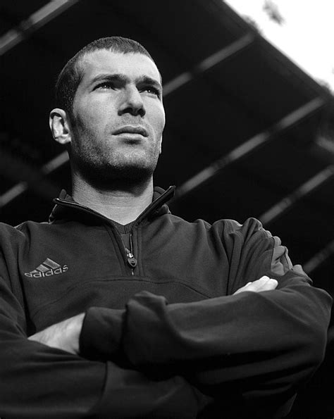 Zinedine Zidane Photo Zidane Zinedine Zidane Soccer Life Photo