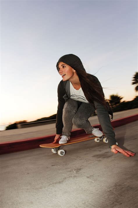 arbor longboard rider skate girl longboard girl skateboard girl