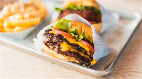 The Key Ingredient That Sets Shake Shacks Burger Sauce Apart