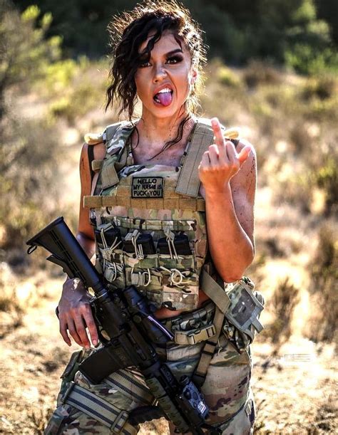 Pin By Breyahwilliams On Beauty Military Girl Warrior Woman Army Women
