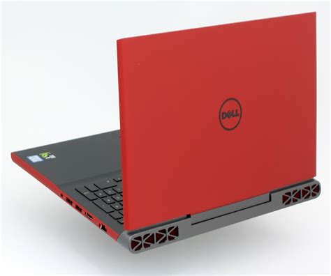 The dell inspiron 15 7000 gaming (7567) comes in hibiscus red and matte black and there are four different models all together. Dell Inspiron 15 7567 review - Dell's affordable gaming ...