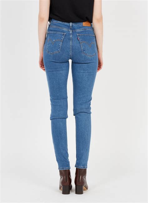 skinny jeans met hoge taille indigo fonce levi s dames place des tendances
