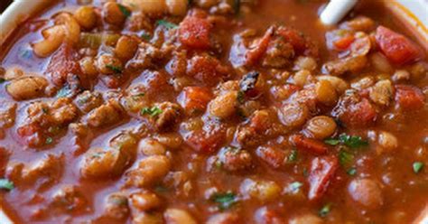 Spicy ground beef and pinto bean chili. 10 Best Chili Recipes with White Beans Ground Beef