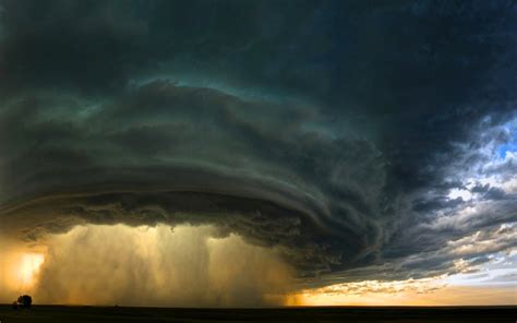 Supercell Storm Montana Sunset Clouds Huge Field Nature