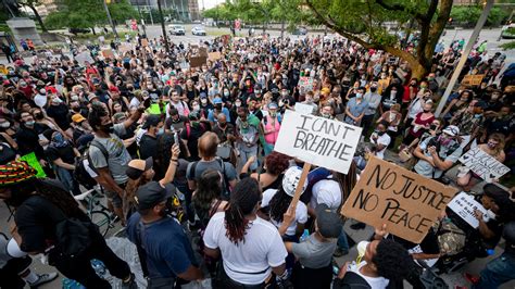 with no arrests in 2 days cooler heads prevail at detroit protests