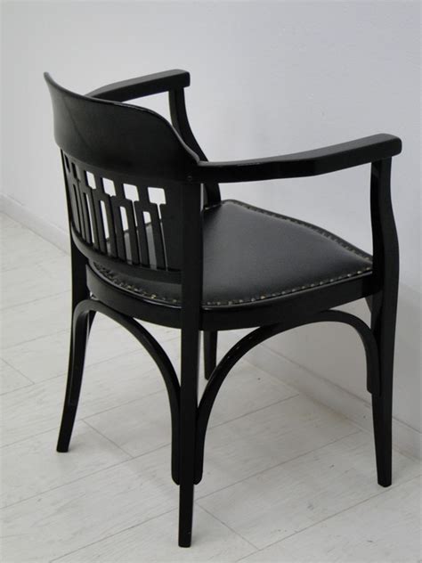 This particular chair was manufactured at mundus around 1906. 4577D-ORIGINAL Jugendstilsessel-Armlehnenstuhl-Otto Wagner ...