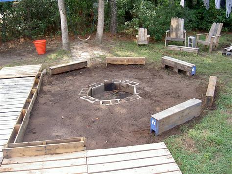 Are you looking for the cheap fire pit that gives you maximum satisfaction? Pin by LPC Survival on Re-purposed materials | Outdoor ...