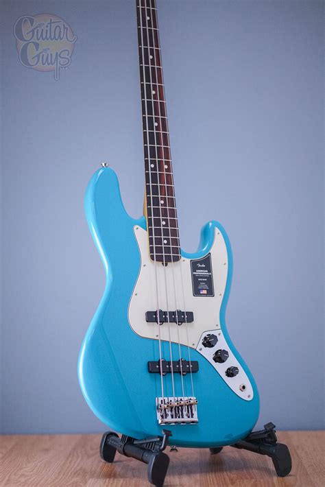 Fender Player Plus Active Jazz Bass Pau Ferro Belair Blue Deluxe Bag