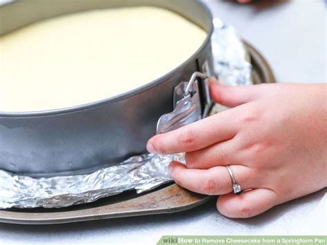 No cheesecake pan like spring form or loose bottom pan? 3 Ways to Remove Cheesecake from a Springform Pan ...