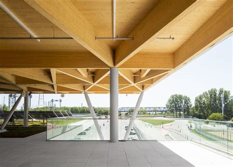 Volg de live timing van de kwalificatie op formula1.com; Gallery of Canada F1 Grand Prix New Paddock / FABG - 12 in ...