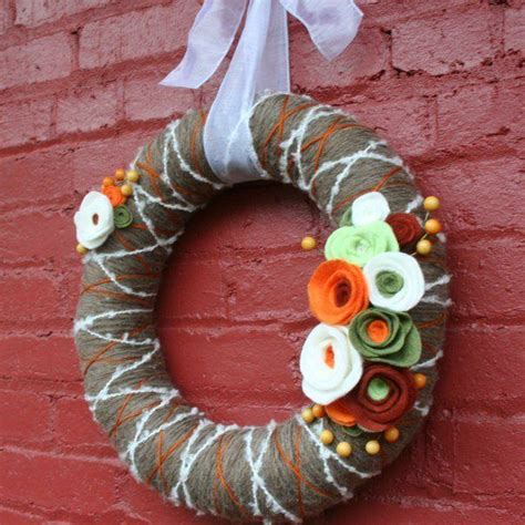 Top 20 Christmas Wreaths Diy Yarn Wreath Diy