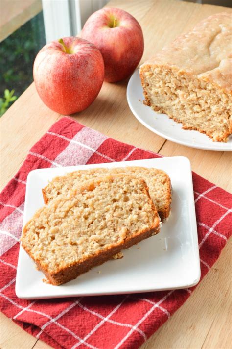 Glazed Apple Cinnamon Bread