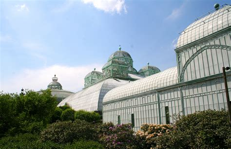À cet emplacement, ajoutez une entreprise, une compagnie, un magasin, etc. Serres royales de Laeken — Wikipédia