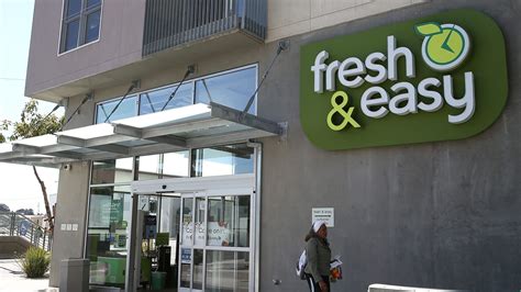 Fresh And Easy Begins Closing Down Stores