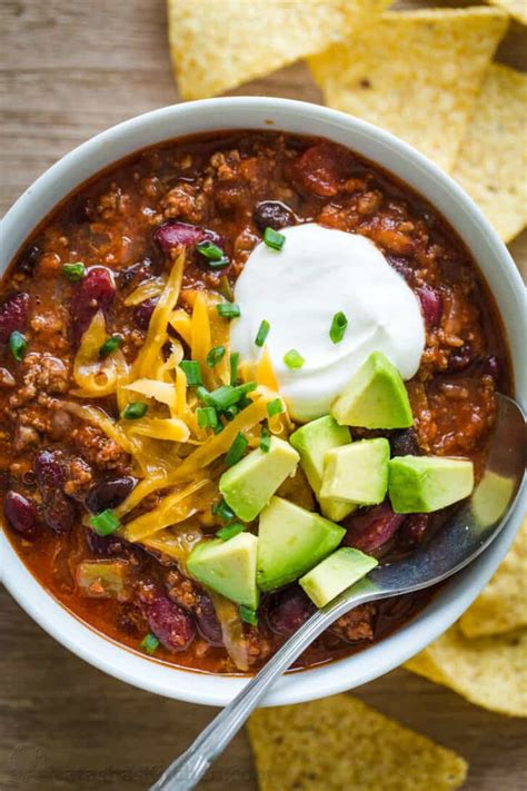 Red beans are kind of like the in between of pinto and kidney… they also offer some. Simple Chili With Ground Beef And Kidney Beans Recipe / I've made this five ingredient chili ...