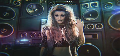 Swagger Jagger Screen Captures Cher Lloyd Image 28091209 Fanpop
