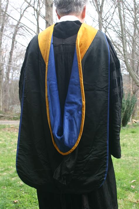 Yale University The Intercollegiate Registry Of Academic Costume