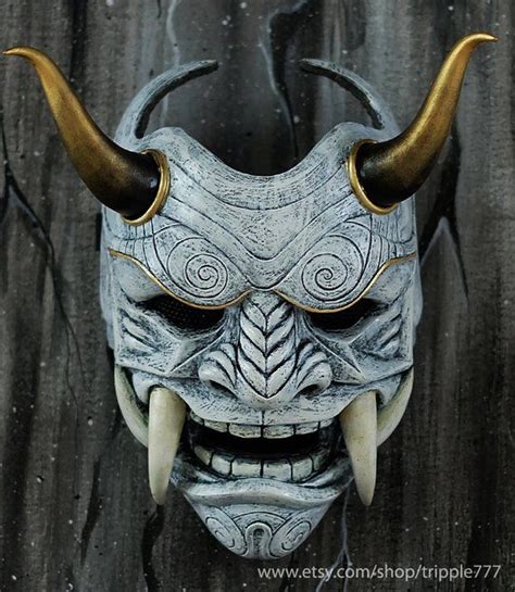 Oni is believed to be an ominous creature that represents the evil misleading people with its deceiving appearance. 250+ Hannya Mask Tattoo Designs With Meaning (2020 ...