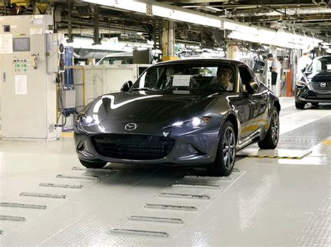 Mazda Inicia La Producción Del Mx 5 Rf En Japón Automotor Bikar