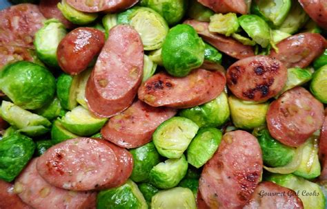 Want to use it in a meal plan? Chicken-Apple Sausage & Sprouts | Chicken sausage recipes ...