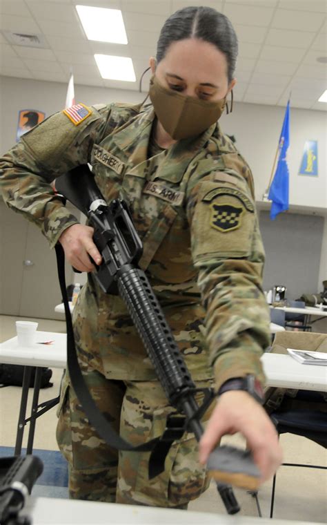 Dvids News Army Reserve Soldier Learns Abcs Of Leadership