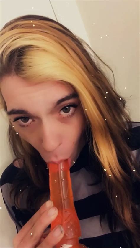 she loves wrapping those pretty lips around cock tranny xhamster