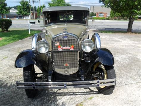 1930 Model A Ford Town Sedan Deluxe Briggs Body For Sale