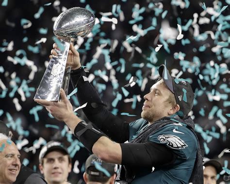 PHOTOS: Post-game celebrations on the field after Eagles win Super Bowl