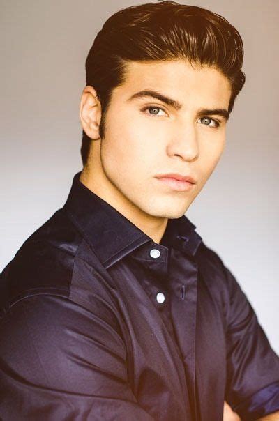 Luke Bilyk Attractive Guys Luke Guys