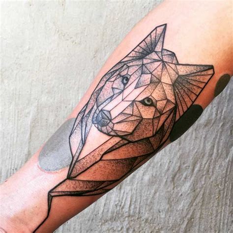 25 Amazing Geometric And Dotwork Wolf Tattoos Tattooblend