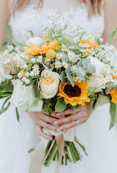 40 Cutest And Sweetest Daisy Wedding Bouquets Weddingomania