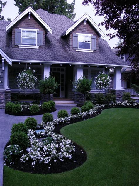 Quiet Cornerfront Yard Landscaping Ideas And Tips Quiet