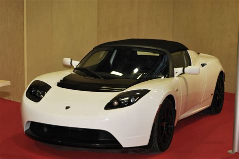 The First Tesla Roadster Prototype Was Unveiled 14 Years Ago Today