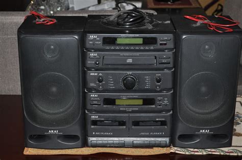 Akai Stereo System Item 5456 Gippswares