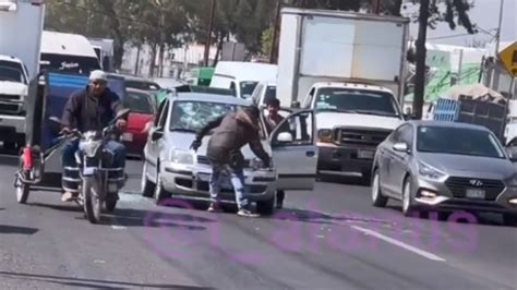 Video Destruyen Su Auto A Martillazos Y Le Propinan Golpiza El