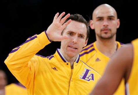 First of all, because he's two time mvp steve nash, and great players tend to get a chance at coaching gigs when they. Steve Nash es el nuevo entrenador de los Nets de Brooklyn ...