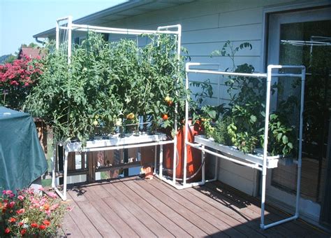 Things you will need to build this homemade hydroponics system. DIY HYDROPONICS AQUAPONIC SYSTEMS HOW TO PLANS Gardening ...