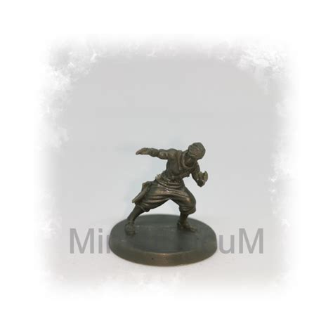 Male Halfling Monk Einzelfigur Bei Miniaturicum Kaufen 195