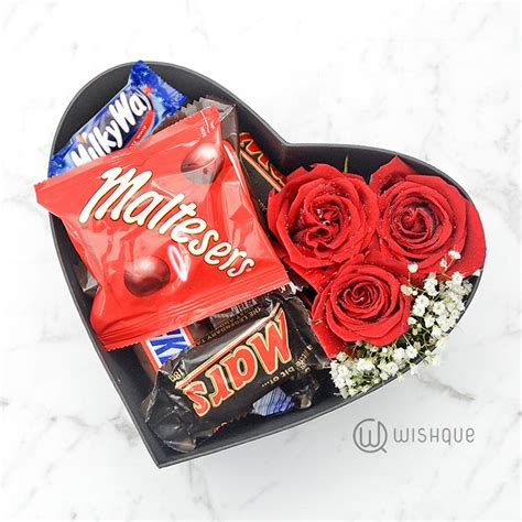 Chocolates And Roses Heart Box Wishque Sri Lankas Premium Online