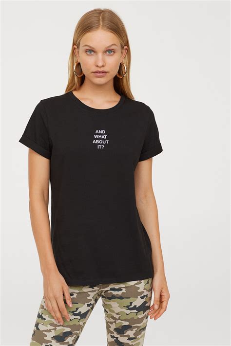The Ariana Grande x H&M Merch Line Is Here