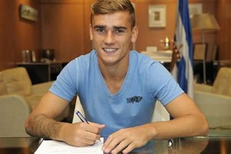Born 21 march 1991) is a french professional footballer who plays as a forward for spanish club barcelona and the france national. Caramelitos Varoniles Jr.: World Cup Hotties: Antoine ...