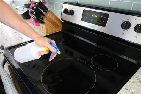However, in certain rare cases, dish soap and water will not clean your electric coil. Three ways to clean a glass electric stove