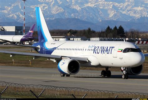 9k Akn Kuwait Airways Airbus A320 Neo At Milan Malpensa Photo Id