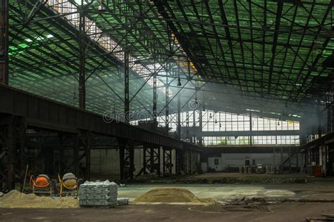 Large Industrial Hall Under Construction Stock Image Image Of Indoors