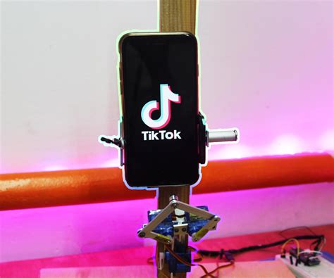 A Robot That Shoots Videos In Tik Tok 8 Steps With Pictures
