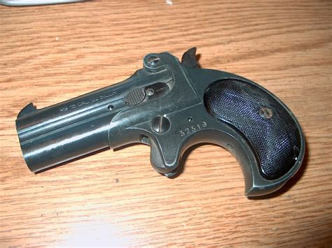 Sfera Gun Club Rohm Rg15 22 Lr Derringer