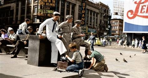 44 Colorized Photos That Bring The Streets Of Century Old New York City