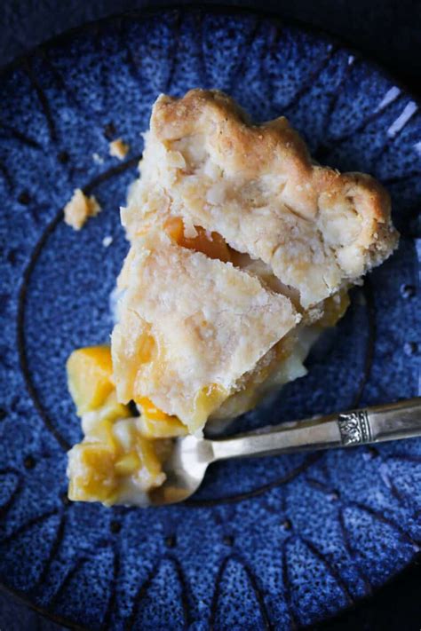 Old Fashioned Peach Pie Chef Lindsey Farr