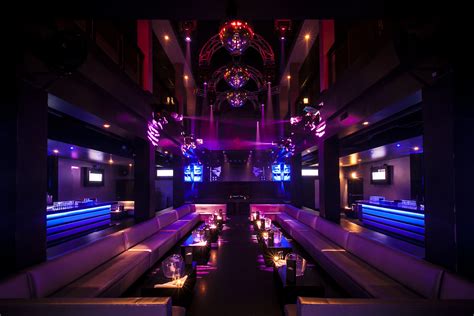 Chicago Edm Clubs With Vip Rooms Birthday Bottle Service