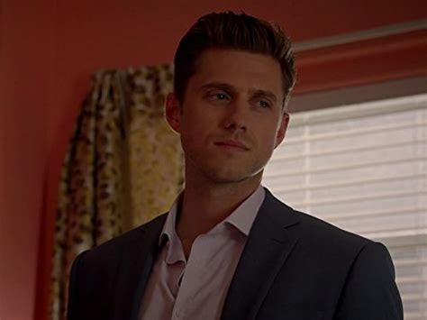 Aaron Tveit